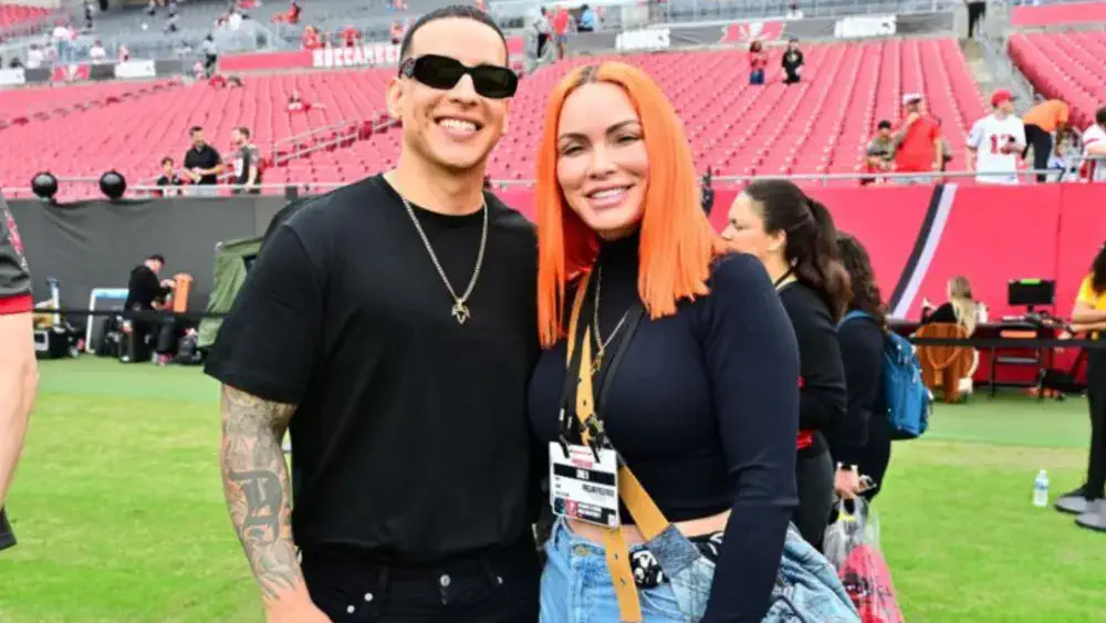 Daddy Yankee se divorcia después de 30 años de relación 1 Daddy Yankee y su Esposa